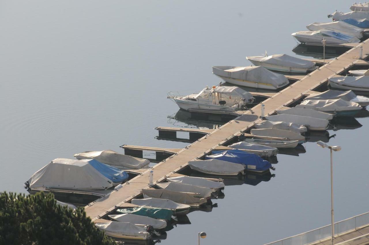 Acquachiara Apartment ปอนเตเตรซา ภายนอก รูปภาพ